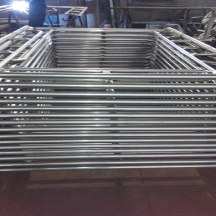 échafaudage à châssis d'un grand fabricant chinois  échafaudage à châssis d'un grand fabricant chinois