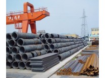 Dans l'analyse et la prévision des exportations d'acier dans la Dans l'analyse et la prévision des exportations d'acier dans la